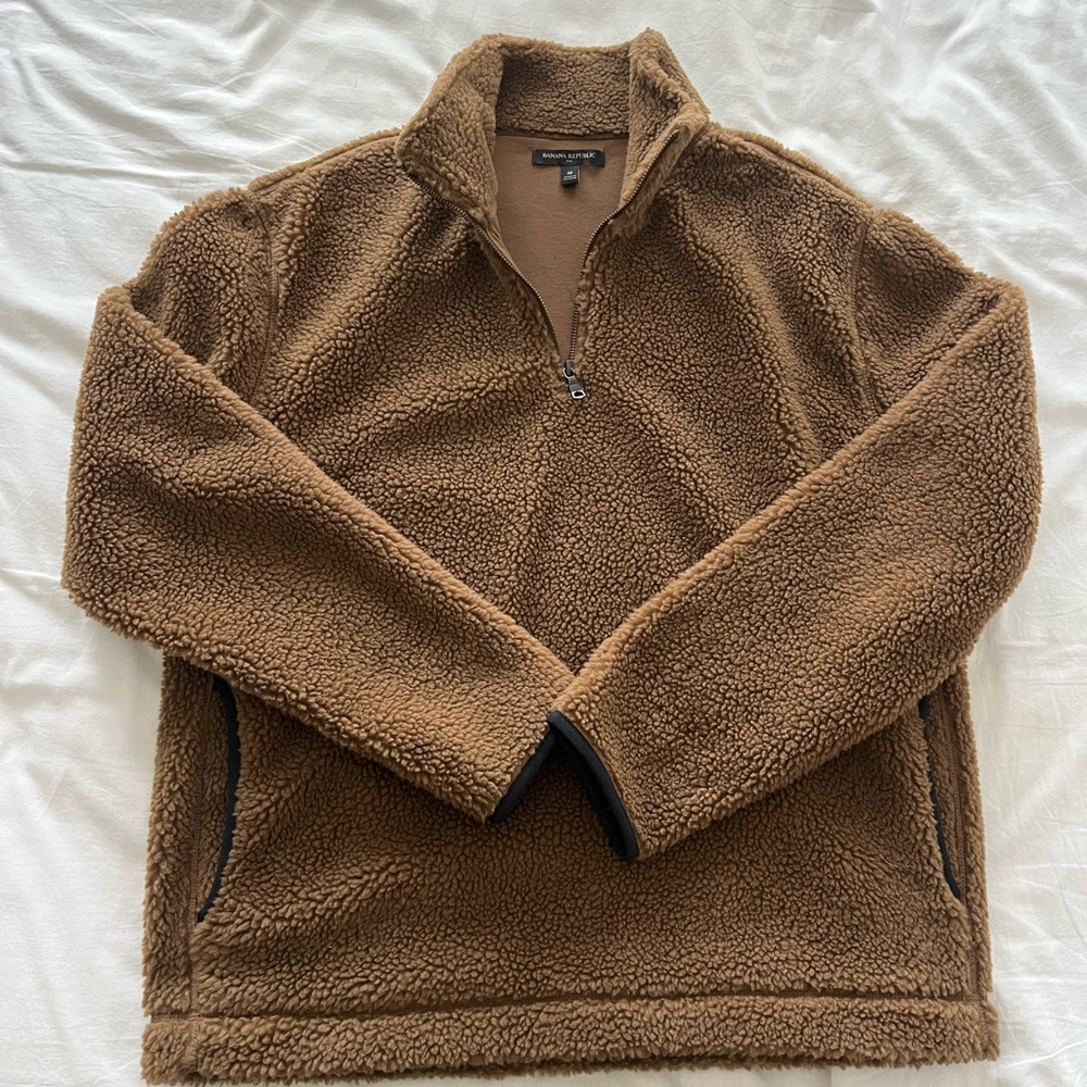 Banana Republic Men's Brown Fleece Sweater (brand new without tags)
